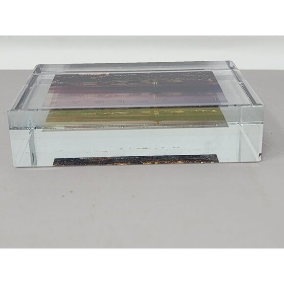 Vintage Las Vegas Skyline Acrylic Paperweight With Stunning Cityscape‎ Design - Picture 6 of 9